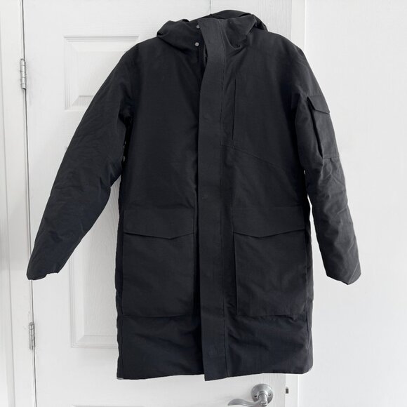 MENS Lululemon "Cold City" Parka in Black, size Small - Picture 4 of 12